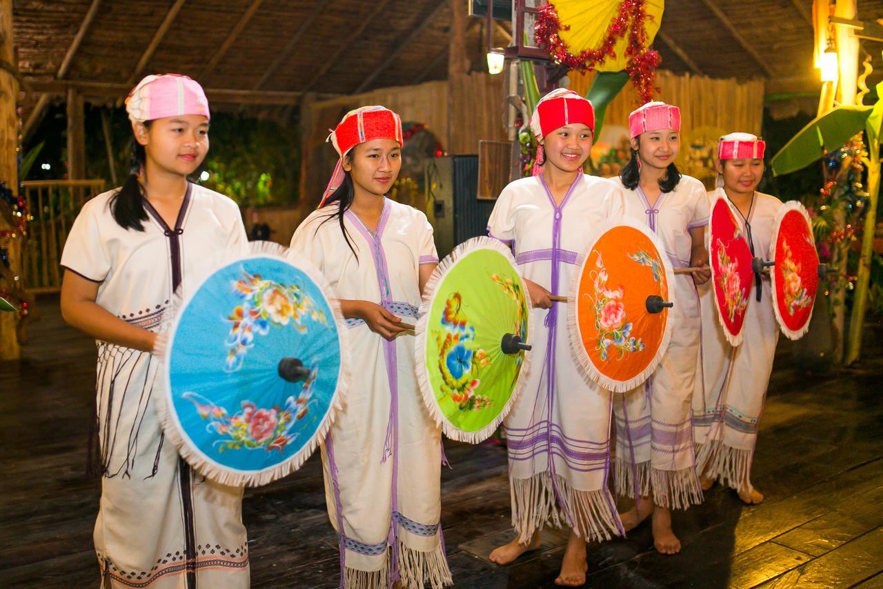Ban Kat Karen Eco Lodge מראה חיצוני תמונה