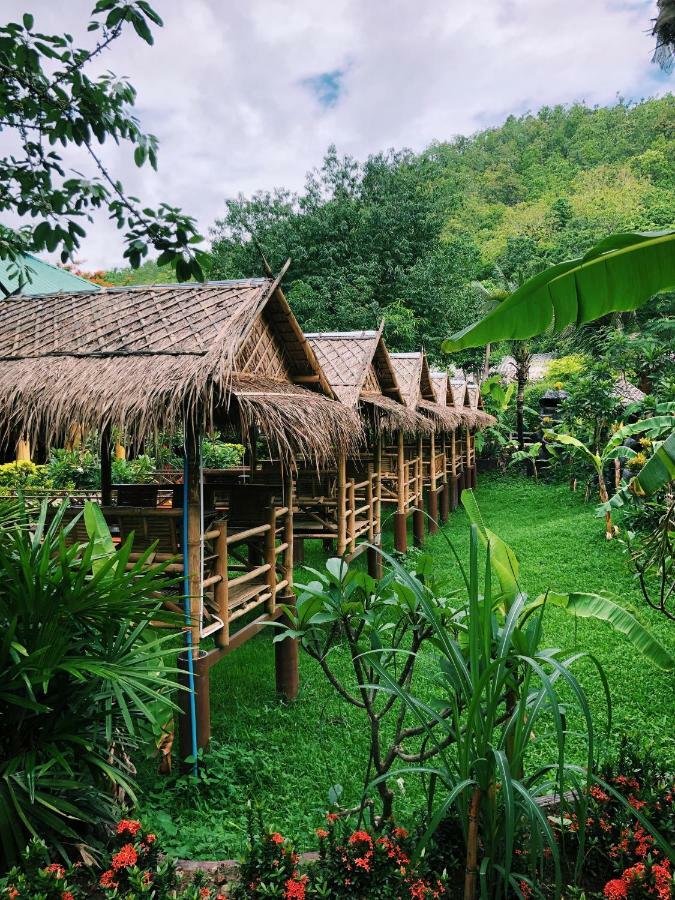 Ban Kat Karen Eco Lodge מראה חיצוני תמונה